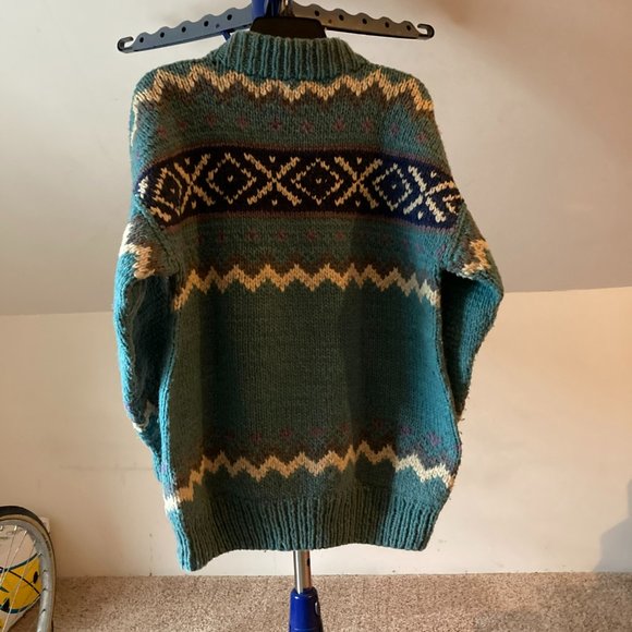 COPY - Hand loomed South American heavy wool sweater - Picture 2 of 5